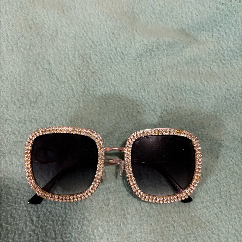 Square Oversized Sunglasses with Diamond Stud Decorated Lens Women's Black/Gold